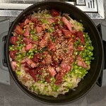 北海道焼肉 北うし - 和牛ユッケ土鍋ご飯
