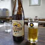 そば処 小花 - 瓶ビール（650円）