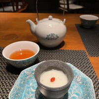 華都飯店 OsakaMetro本町ビル店 - 麻婆豆腐セット@1,700…デザートの杏仁豆腐