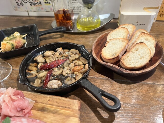 シャンパン飲み放題』by たかし61006 : 泡包シャンパンマニア - 代々木