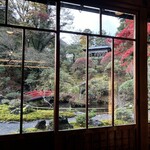 菊華荘 - 窓際席からの眺め