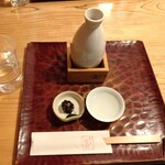 並木藪蕎麦 - 先ずは、こちらも基本のき、で菊正宗の熱燗を♪この蕎麦味噌も旨いです