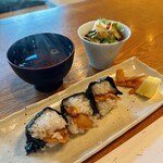 Rikyu 茶寮 - えびむすび3ヶ、赤だし、おまかせサラダ