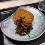 中義水産 - 焼きおにぎり (一個) ¥180