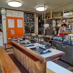 中義水産 - 店内