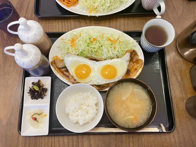 大きな皿タイガーだよ❗️^_^ ひび割れる