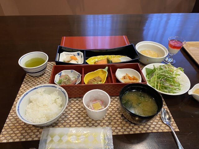 卯の花温泉 はぎ乃湯 - あやめ公園（その他）の写真