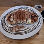 LIKO CAFE - ティラミスパンケーキ(バターミルク生地)　1350円