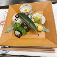辰巳屋 - 