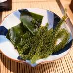 すし匠 - わかめと海ぶどう