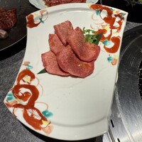 東京焼肉 平城苑 銀座5丁目店 - 上牛タン