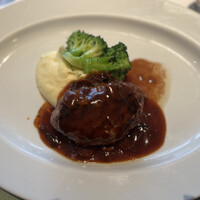 37 Steakhouse & Bar - 