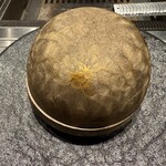 北海道焼肉 北うし - 蓋を開けると〜