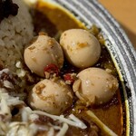 吉田カレー  - うずらアチャール