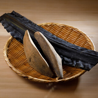 一番出汁と二番出汁。用途に合わせて取り方を変え持ち味を活かす