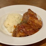 ベベヤ - 「柔らかポークの赤ワイン煮」