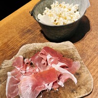 W Yokohama The Wine Hall - 