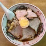 中華料理 喜楽 - チャーシューワンタンメン