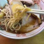 中華料理 喜楽 - 麺リフト