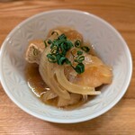 すし割烹 すし処 一会 - お通しの「南蛮漬け」