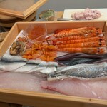 すし割烹 すし処 一会 - 披露された「ねた箱」