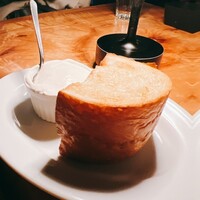 カルネジーオ イースト - 
