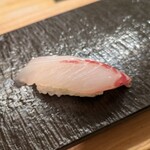 すし割烹 すし処 一会 - 「鯛」