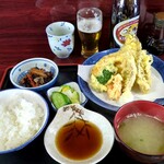 魚料理 ホノルル食堂 - 