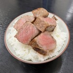 やすだ - 特製サーロインステーキ丼