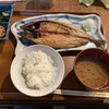 本町ひもの食堂