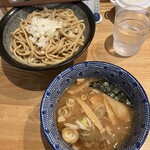 つけ麺 はま紅葉 - 2024/11/16 7周年限定メニュー煮干し麺油そば風（温かい太麺）