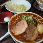 麺's ラッキーパンチ - 
