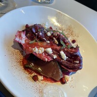 Trattoria Tabule - カツオ　ビーツの色もキレイです