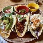 Cafe Iguana MEXICAN GRILL - シーフード・タコス・プレート ¥1,925