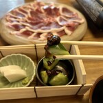 しのぶ庵 - これハマる美味さの蕎麦味噌胡瓜