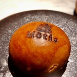 Metis - フォアグラ饅頭