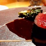 280948388 - 北海道白糠町 蝦夷鹿背肉薪焼 花梨 ポワブラード