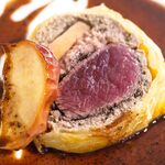 洋惣菜 亀洋 - 2025.1 蝦夷鹿 牛 フォアグラのパイ包み ロッシーニ風