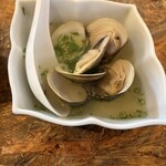 酒のみ屋 魚久 - ハマグリの酒蒸し