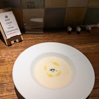 シャンパン食堂 - カリフラワーのポタージュスープ