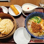 551蓬莱 本店 - 点心セット