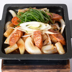 鍛冶屋 文蔵 - チョリソーとトッポギの鉄板焼き