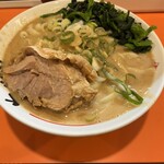 ちばから 市原本店 - ミニラーメン(豚1切れ) 950円　先コール 野菜なし　後コール アブラ・ネギ　トッピング レン草