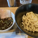 ライフイズビューティフル らぁ麺アンドカフェバー - 料理写真: