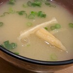 社 - 出汁薫る優しい味の美味いみそ汁♪