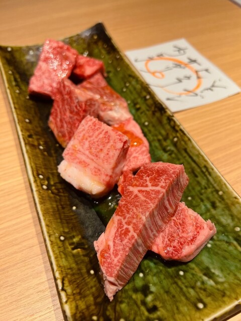 Itamae Yakiniku Issho Utsumuki Honcho Honten