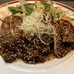 キッチンエルビ - 生姜焼きだけど生姜よりゴマ味だ