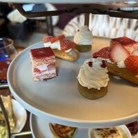 MAIN DINING sereno(THE MARK GRAND HOTEL) - 