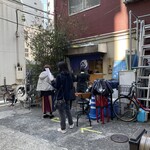 純手打ち讃岐うどん五郎 - 並びラッキーな番手