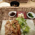 奈良のうまいものプラザ 古都華 - 